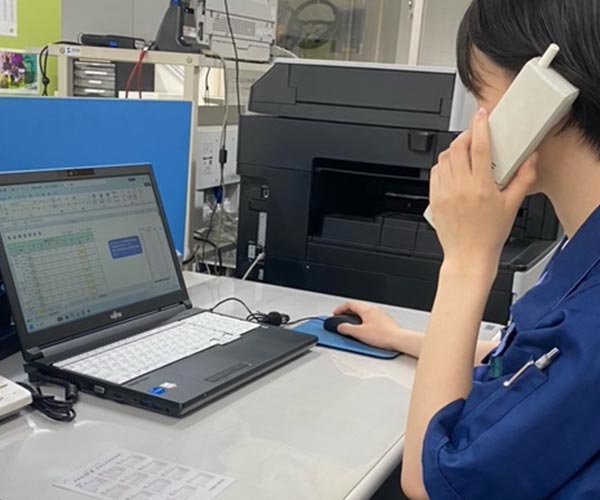 三笠電子工業株式会社　事務部門